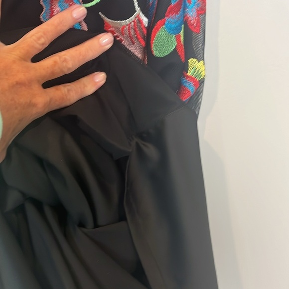 Monique Lhuillier Sonya Like New Dress Black Floral Embroidered Colorful Midi - Picture 7 of 13